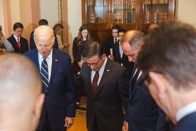President_Joe_Biden_and_Speaker_Mike_Johnson_at_the_National_Prayer_Breakfast